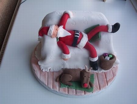 Santa Claus Cake